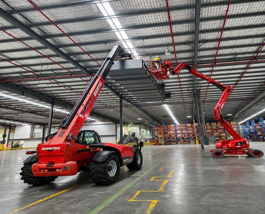 Warehouse dismantling